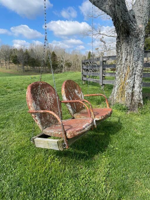 Bourbon Trail Cabin On The Farm Lawrenceburg Exterior foto